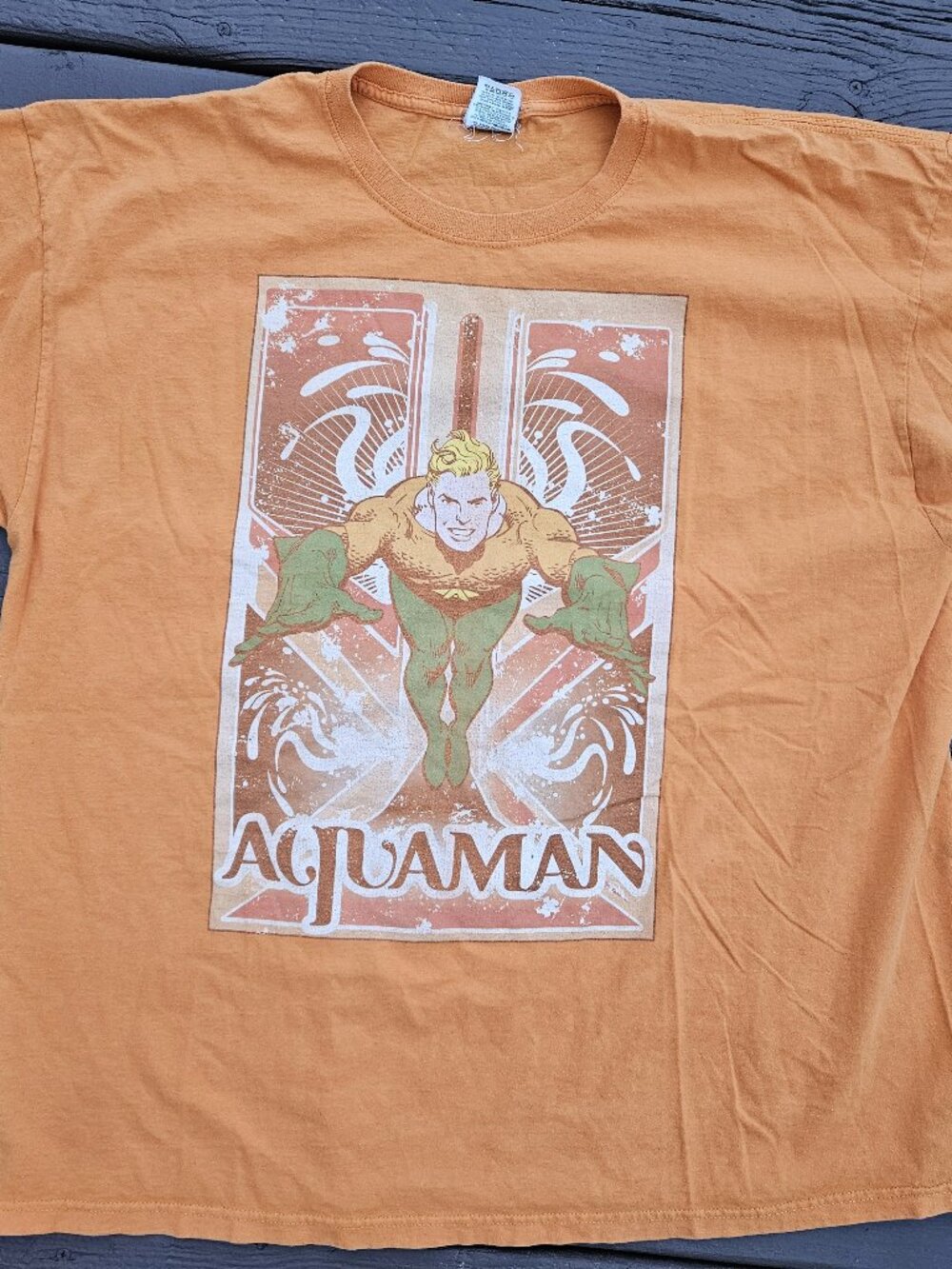 Aquaman DC Comics Men's 2XL Orange Graphic T-shirt